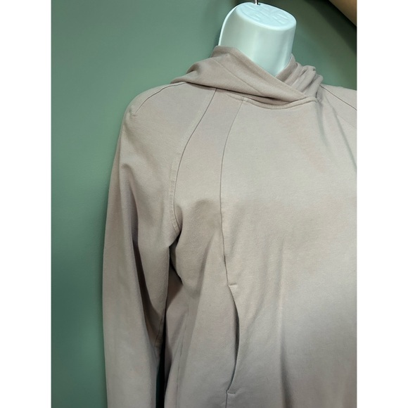 Lululemon • Scuba Pullover in Smoky Blush - Picture 8 of 8